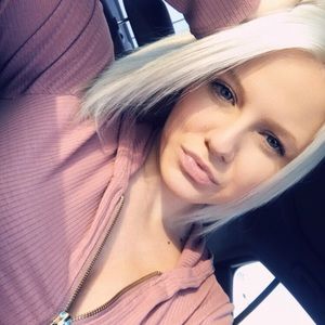 Meet your Posher, Amanda